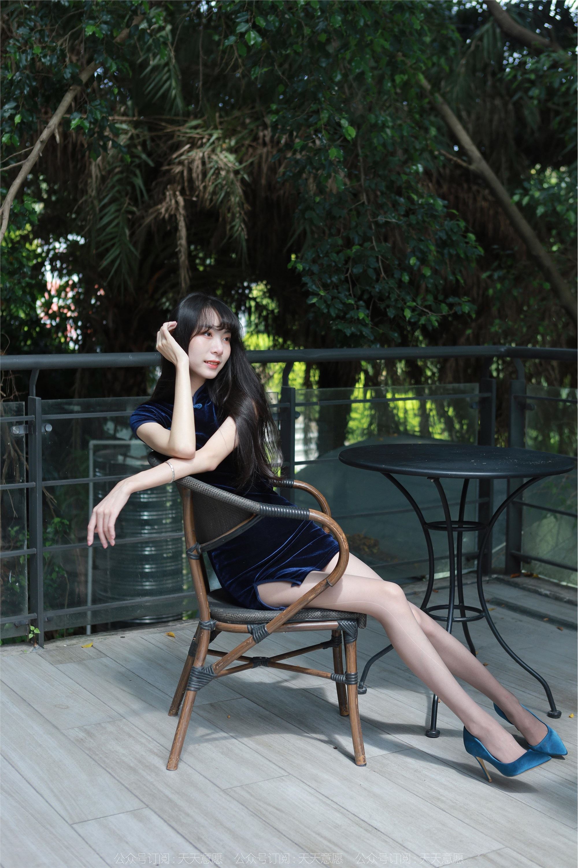 IESS异思趣向  2022.10.28 丝享家 1251 团团《灰思旗袍》